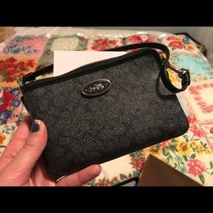 NWT coach wristlet